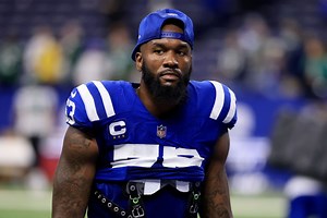 Darius Leonard Injury Update & return timeline: How long is the Colts' LB out for?