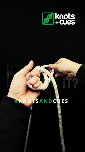 🪢 alpine butterfly ⁣ 🗒 learn here one of the best ways to tie the alpine butterfly knot.⁣ ⁣ this knot is also known as lineman's loop, butterfly knot or lineman's rider.⁣ ⁣ is used to form a fixed loop in the middle of a rope. ⁣ ⁣ it’s is an excellent mid-line rigging knot; it handles multi-directional loading well and has a symmetrical shape that makes it easy to inspect. ⁣ ⁣ in a climbing context it is also useful for traverse lines, some anchors, shortening rope slings, and for isolating da