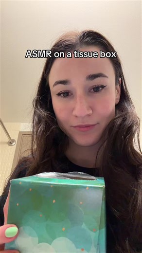 Relaxing ASMR Tapping on a Tissue Box
