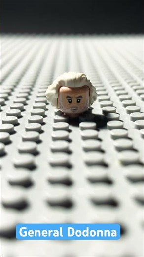How to Make LEGO Magneto from Avengers: Doomsday