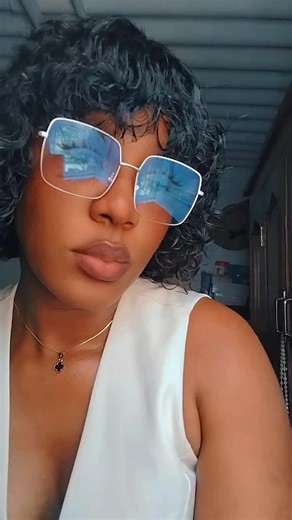 Mónica Benjamim (@monica.benjamim)’s videos with som original - Tshunami Obscenas