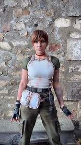 1.3K views · 194 reactions | Resident Evil inventory 嵐 My Rebecca Chambers cosplay ❤️‍啕 Fake props made by @zephoncos ⚠️ | Dragunova | Facebook