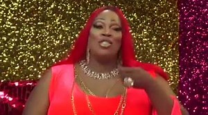 Miss Lady Red Couture and the Bologna Hand Job for Fuck Boys 󾌴 https://youtu.be/nROFOVP1ZH8 | Hey Qween