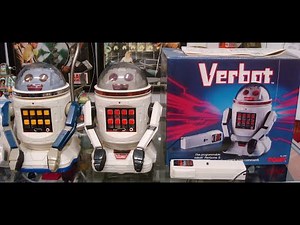 Lets play with the 1984 "KI-KU-ZO" Verbot. Voice programable robot by Tomy.