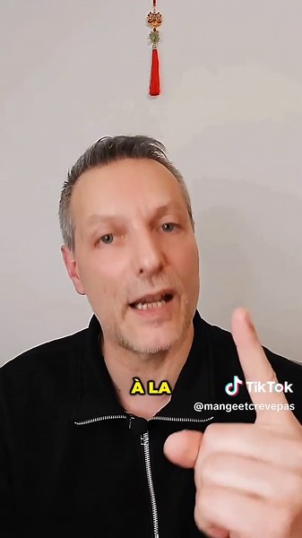 7 Signes de Carences Alimentaires à Reconnaître