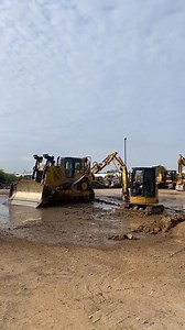 4.1M views · 26K reactions | Larry, the power-washing legend at work on a D8 last year at Thompson Machinery. I can attest that the machine was spotless when he finished. He’s been at it 16 years. | Aaron Witt | Facebook