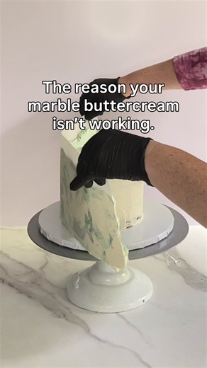 Marble Buttercream Finish: Press Parchment and Chill for Smooth Results