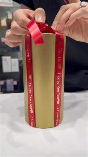 FREE gift wrapping available in store T&Cs apply. In store only. | The Perfume Shop