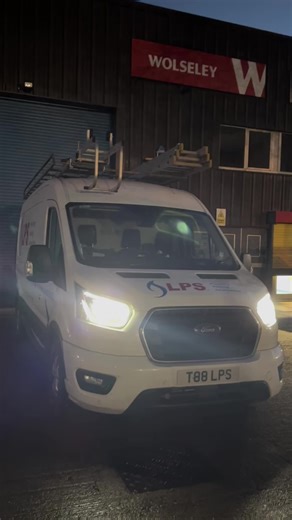 We followed our team around an Air Conditioning job to see how long it took them... the results are in ⚡ Contact us on 01943 879932 or email our team at info@lps-limited.co.uk for a FREE quote #aircon #yorkshire #leedsAIRCON