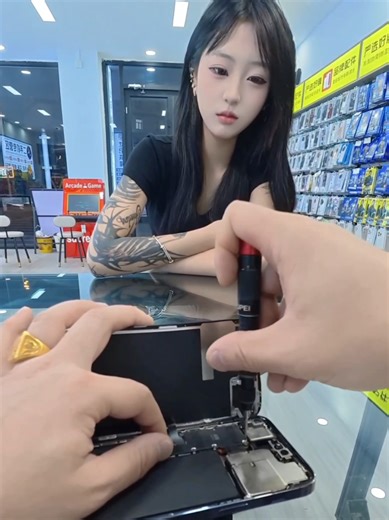 iPhone 14 Pro Max screen replacement 🔧 A shy little girl with a super low laugh point 😂 #iPhone14ProMax #ScreenRepair #FirstPerson #TechTok #PhoneRepair #Satisfying #ASMR #iPhoneFix #ASMR #iPhoneRepair #mobilephonerepair #AppleRepair #Apple #applerepair