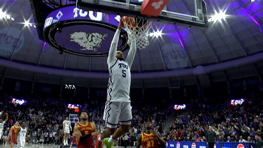 Tanner Toolson sets up Micah Robinson for slam dunk to lift TCU past Iowa State