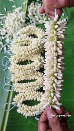 How to Make Fresh Jasmine Flower Garland at Home|Mogra Flower Tying Tutorial with needle #mallipoo