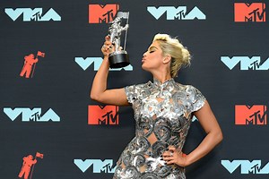 Bebe Rexha Shares A Nude For Her 30th Bday 'Coz She's Not Here For Age-Shaming Bullshit