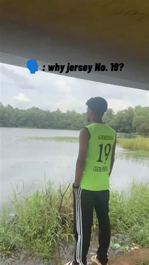 𝐊𝐮𝐧𝐝𝐡𝐢🤟 on Instagram: "19💀 #fyp #fypシ #reels #messi #fcb"