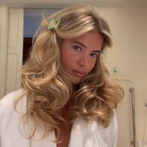 Butterfly Haircuts Are Trending—Here's What You Need to Know About the Viral Style