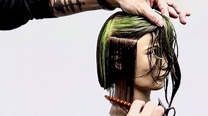 42K views · 664 reactions | NEW VIDEO BLUNT BOB: Learn the importance of consistent partings and how that can solve most of your problems when cutting any haircut. | Matt Beck | Facebook