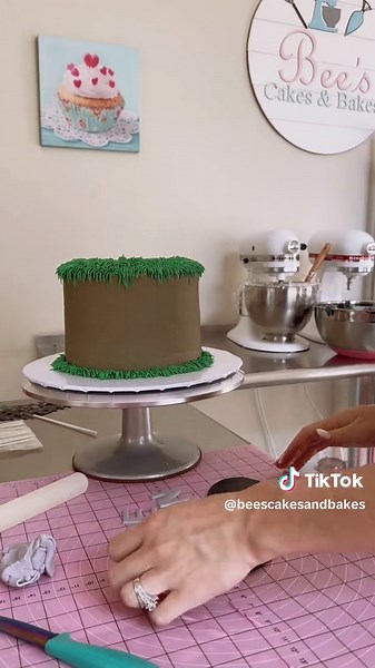 Minecraft birthday cake #minecraft #minecraftcake #yummy #specialorder #bakerytiktok #birthday #smallbusiness #cakedecorating #cake