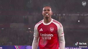Standing shoulder to shoulder. Check out the highlights from last night’s memorable win over Atletico Madrid 📺 #arsenal #championsleague