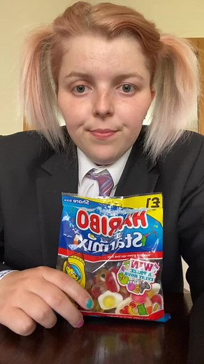 #Hariboadvert #fyp #foryoupage #haribostarmixsweeties #haribo #advert #grownups #children #sweets