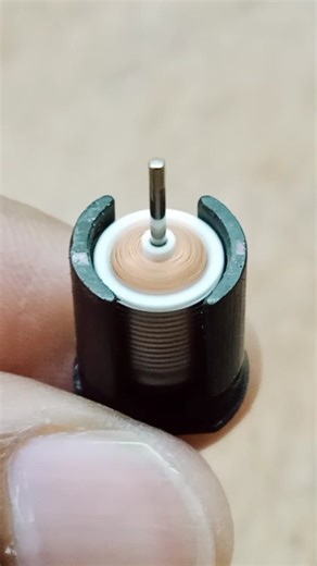 61K views · 688 reactions | Micro DC motor without frame #electronics #electrical #electrician #techno #tech #technology #experiment #project #circuit #dcmotor #motor #cool #fast #engineering #engineer #fbreels #instagood #instagram #instadaily #reelitfeelit | Science & Engineering | Facebook