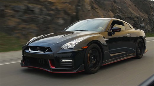 2017 Nissan GT-R Nismo review - The R35 gets a makeover