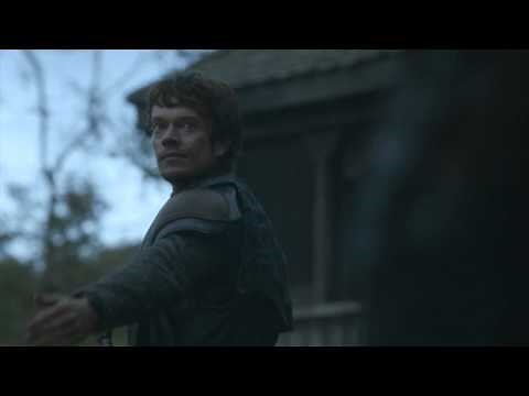 Game of Thrones: Theon w/ Burned Bodies [HD]