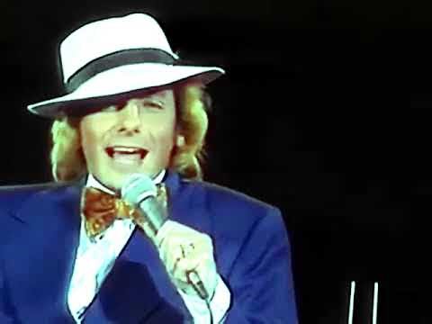 Copacabana (At the Copa) in major key