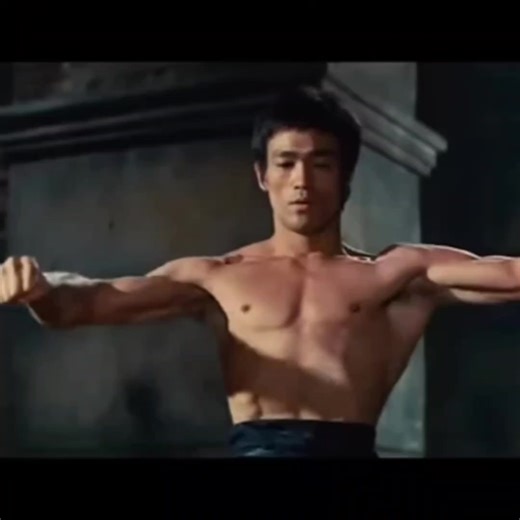 Bruce Lee: The Ultimate Fighter