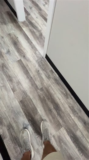 23 reactions · 14 comments | Finally starting to look like a proper office in here. Desk  Computer  Chair  Marshall full stack and some of my guitars 落 | Matt Brewster | Facebook