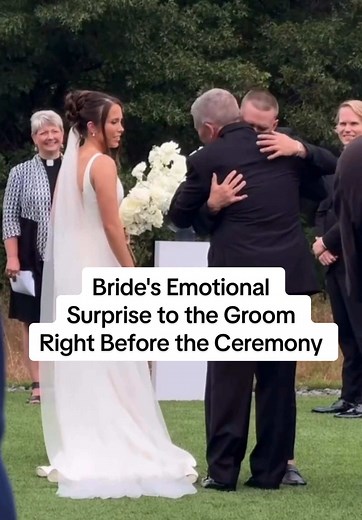 The bride had said she didn't want to exchange vows in front of everyone, so she surprised the groom by playing a recording of them right before she walked down the aisle 🥹💕 🎥: @justb. content Follow Just B Content and check them out for content creation on your big day! #emotionalvows #weddingvows #weddinginspo #weddingsurprise #groomreaction