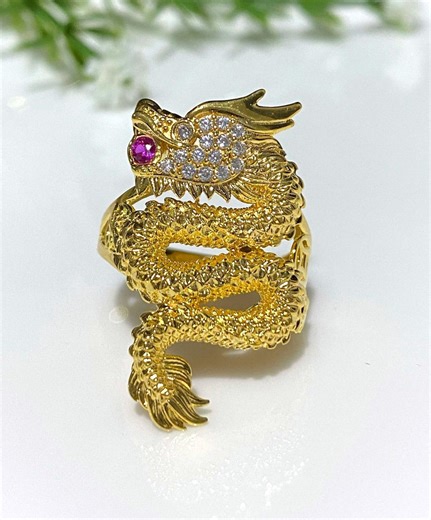 Vintage 15K Gold Dragon Ring: Ruby Eyes, White Topaz - Size 7.5. - Etsy