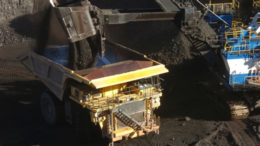 Trump efforts to help US coal undercut by export drop during trade war