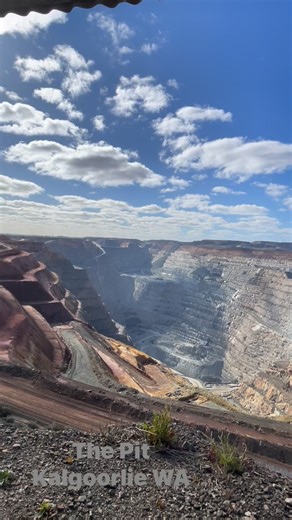 Sighting The Super Pit! #miningindustry #australianphotography | Design&Duplicate
