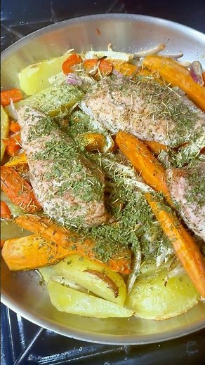 Easy Roast Chicken with Vegetables