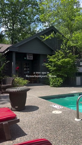 Erik & Lexi | New England Lifestyle & Travel on Instagram: "a tree spa in #kennebunkport maine 🌱 . 📍 @hiddenpond . The dreamy Tree Spa experience at KPT’s Hidden Pond resort is the ultimate way to relax by the coast in the summer. Treatment rooms are perched amongst the tree tops, and the resort pool is such an oasis. Add this spot to your #newengland travel bucket list. Cheers, friends! . . . #themainefoodies #eastcoastsummer #maine #spa #travel"