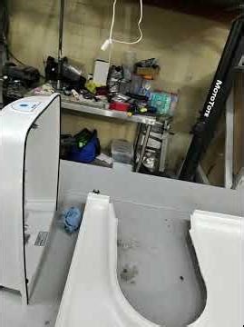 Unboxed my thetford c223 cassette toilet shower combo.