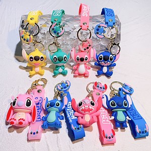 [Hot Item] Doll Accessories Key Chain Holiday Gift Design Custom PVC Keychain