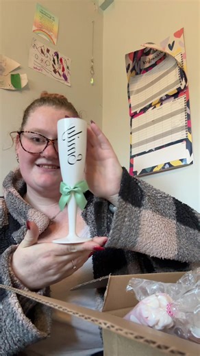 Wedding and Christmas talk all in one video. Products linked if they’re available and anyone else wants one ♥️ #elvenpixie✨ #christmas #wedding #personlisedproducts #christmasevebox