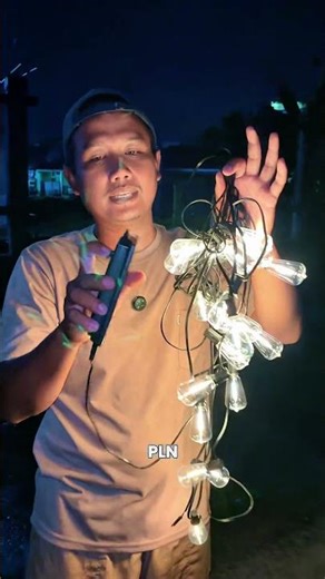 Solar cell light bulbs for gardens, cafes, etc.