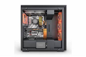 Do You Need a Monitor for a PC? (Explained) | WhatsaByte