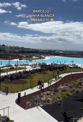 Disfruta de Playa Blanca en Lanzarote: Todo Incluido