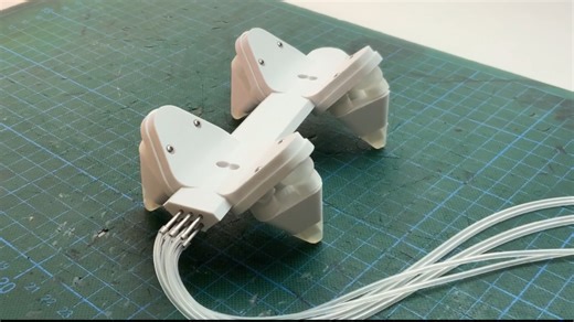 Salamander Robot Is Squishy