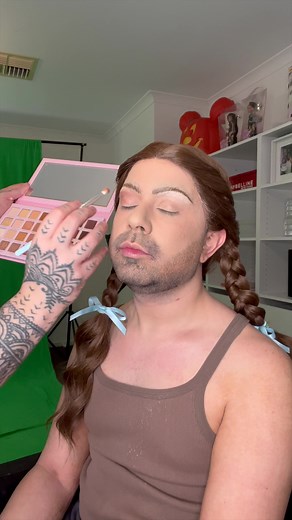 Dorothy Wizard of Oz Makeup Tutorial