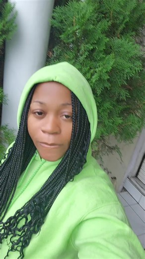 Mi a mi own Boss @finalbosslady ##borntoreign #believethat | girl boss