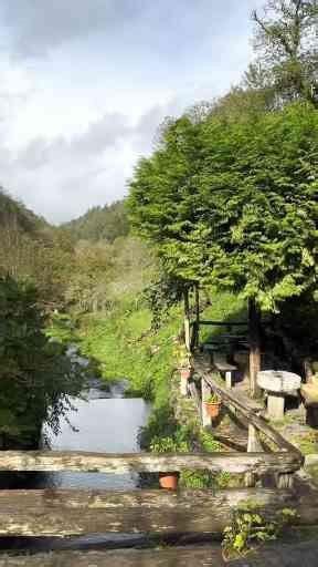 Descubre la aldea mágica de Os Teixois en el corazón de Asturias