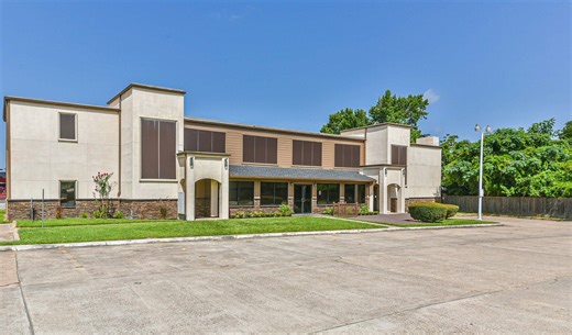 900 W Davis St, Conroe, TX 77301 - Office for Lease | LoopNet