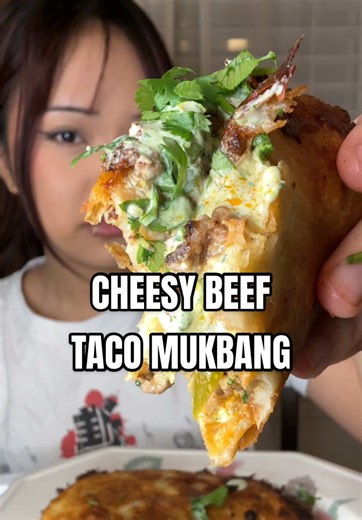 Homemade Cheesy Beef Tacos with @eatingwitahbaddie jalapeno sauce!! #tacos #tacomukbang #crunchyasmr #eatingasmr #asmrmukbang