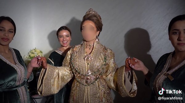 Moroccan Wedding Traditions