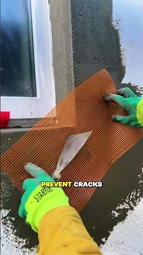 Reinforcing Exterior Wall Corners with Fiberglass Mesh | Smooth Stucco Plaster Technique