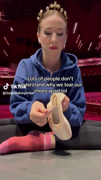 Break in Pointe Shoes: Tips and Tricks for Ballerinas